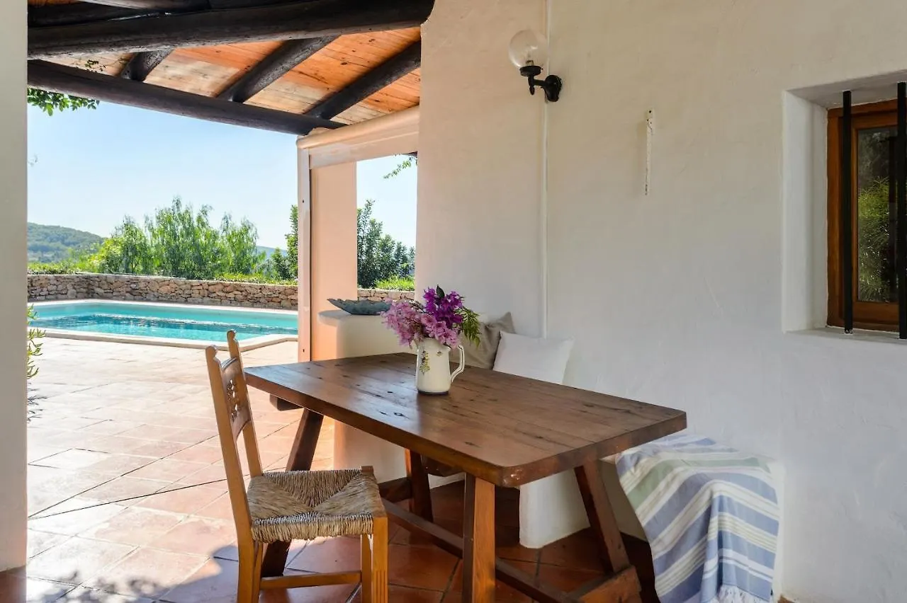 Villa Patri Sant Carles de Peralta Spanien